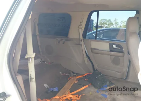 2004 Ford Expedition Eddie Bauer z USA, uszkodzony, nr VIN 1FMFU17L74LA04177